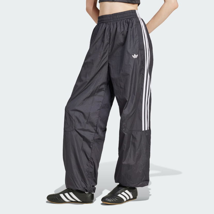 Спортни панталони adidas Performance Adicolor Teamgeist Oversized Pants Черно | JD0256