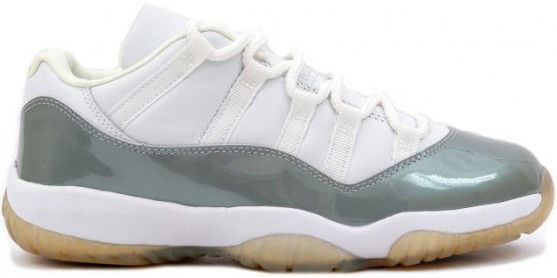 Кецове и обувки Jordan Jordan 11 Retro Low Metallic Silver W Металик | 833001-102, 0