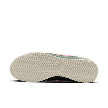 Кецове и обувки Nike Cortez TXT Зелено | HF9994-300, 3