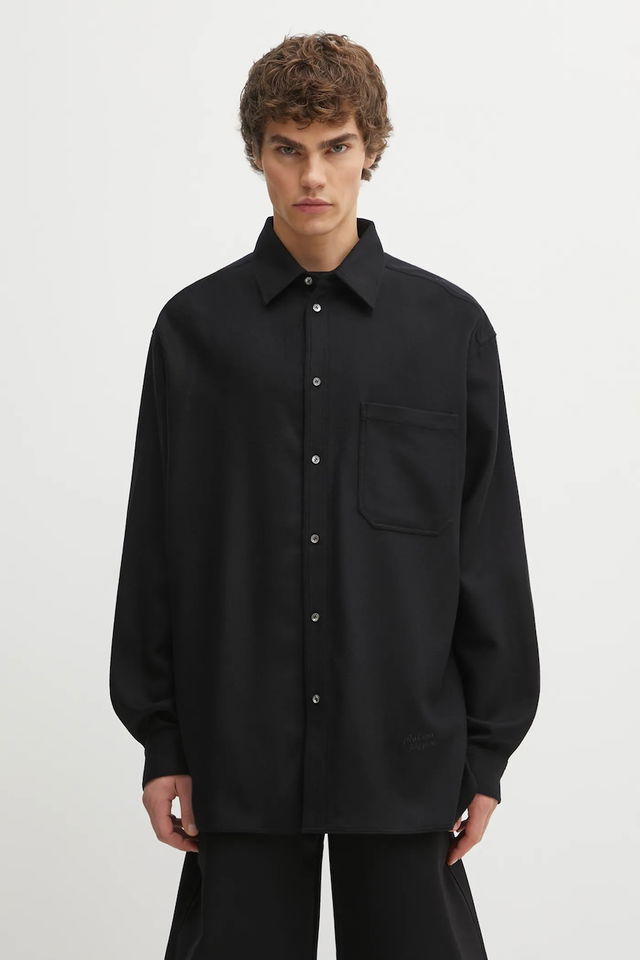 Handwriting Oversized Wool Shirt with Classic Collar