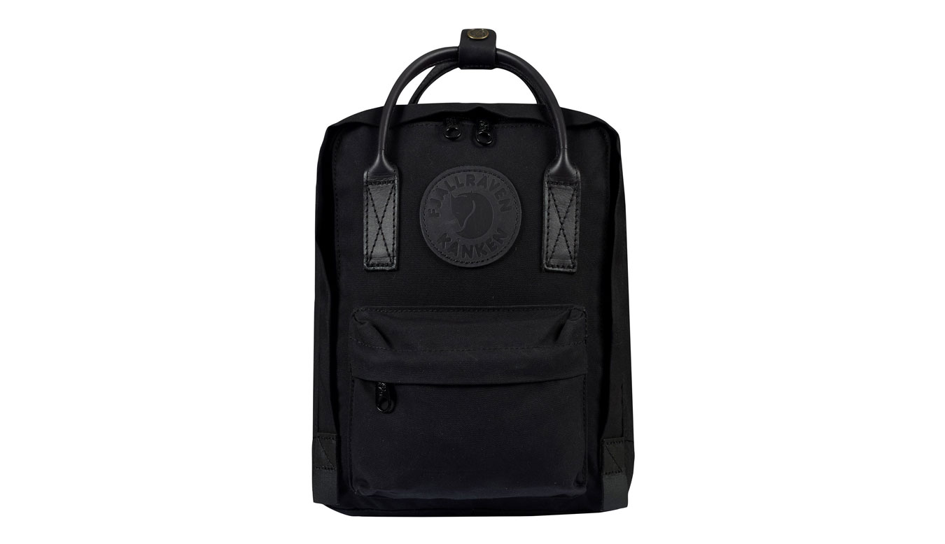 Раница FJÄLLRÄVEN Kånken No.2 Mini Черно | F24261-550, 1