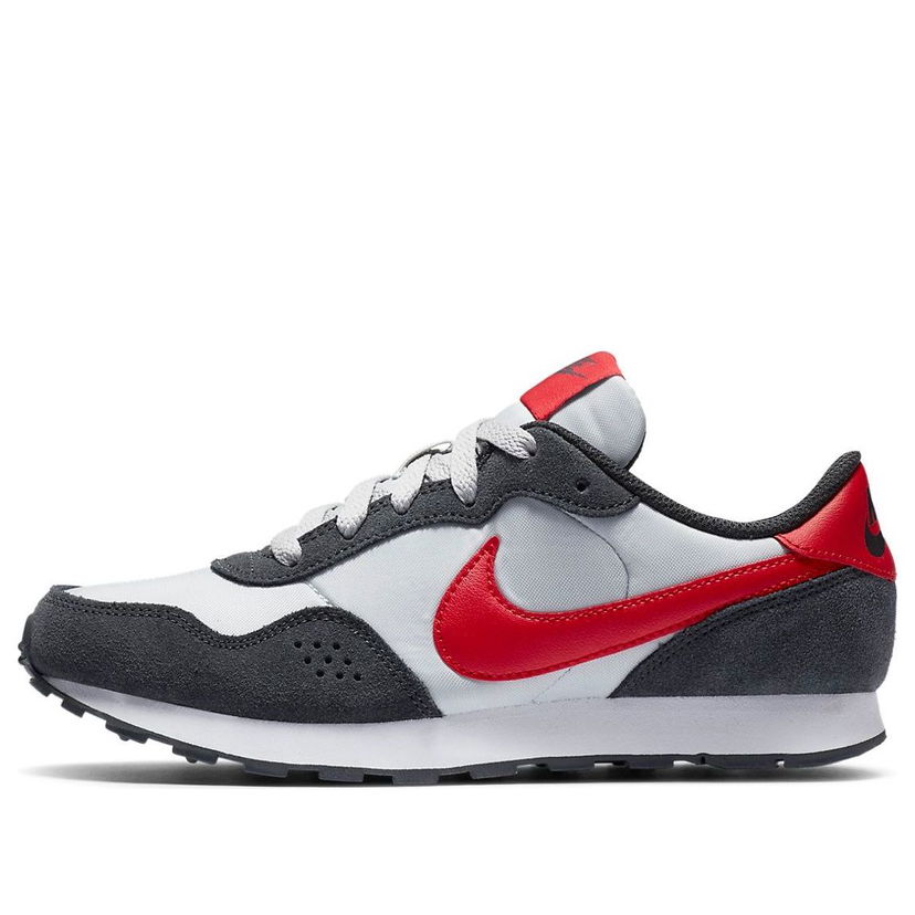 Кецове и обувки Nike MD Valiant Сиво | CN8558-003