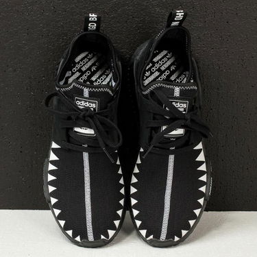 Кецове и обувки adidas Originals Neighborhood x NMD R1 Primeknit PK Черно | DA8835, 2
