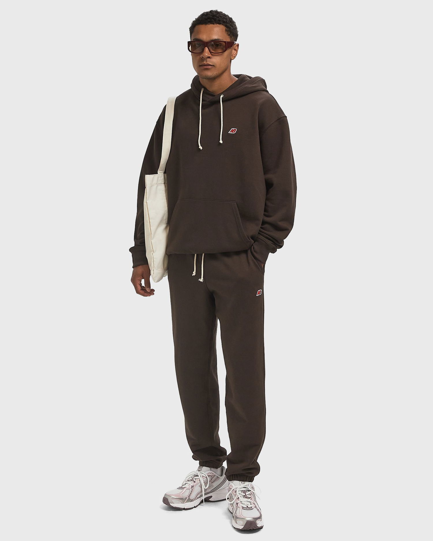 Спортни панталони New Balance Made in USA Core Sweatpant Кафяво | MP43547-RHE, 1