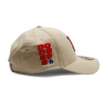 Шапка с козирка New Era New Era MLB 9FORTY Side Patch LA Dodgers Adjustable Cap Бежово | 60595218, 2