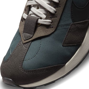 Кецове и обувки Nike Pre-Day LX Сиво | DC5330-301, 4