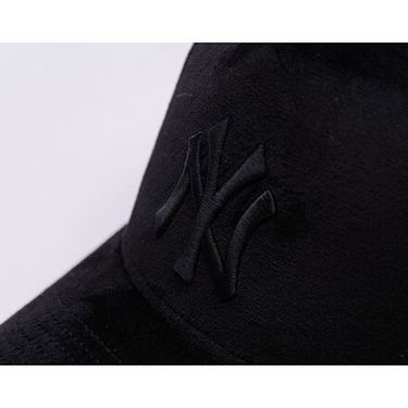 Шапка с козирка New Era New Era MLB Velour 9FORTY Trucker NY Yankees Cap One Size (56-59 cm) Черно | 60595360, 5