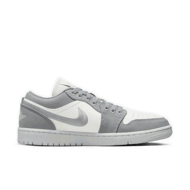 Кецове и обувки Jordan Air Jordan 1 Low SE "Light Steel Grey" W Сиво | DV0426-012, 2