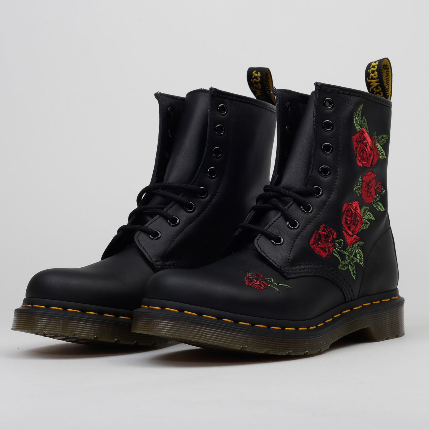 Кецове и обувки Dr. Martens 1460 Vonda W Черно | DM24722001, 1