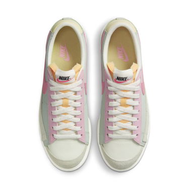 Кецове и обувки Nike Blazer Low Platform W Зелено | DM9464-001, 2
