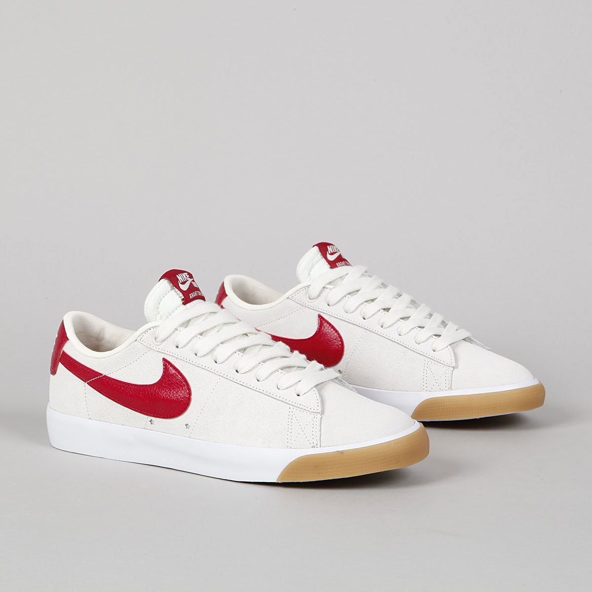 Кецове и обувки Nike SB Blazer Low GT Бежово | 704939-105, 1