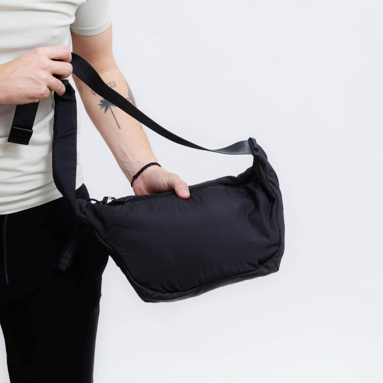 Чанта за кръста GUESS Big Bum Bag Черно | Z4BZ08WGRZ0-JBLK, 1