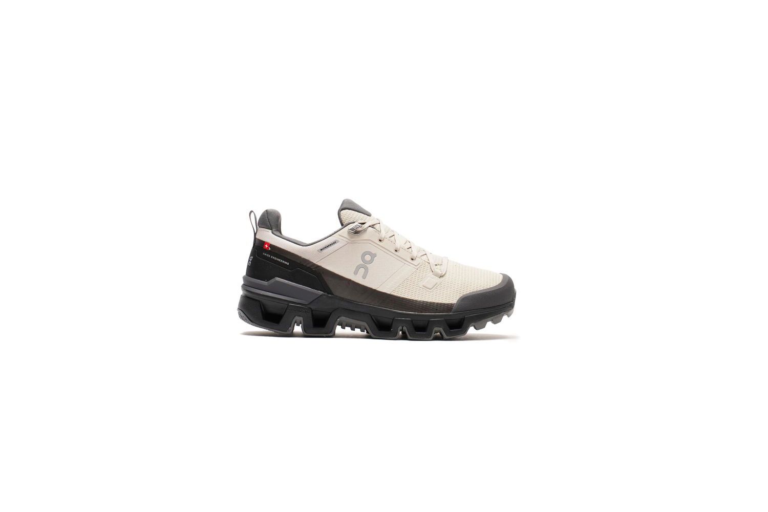 Кецове и обувки On Running Cloudwander Waterproof Бежово | 73.97668, 0