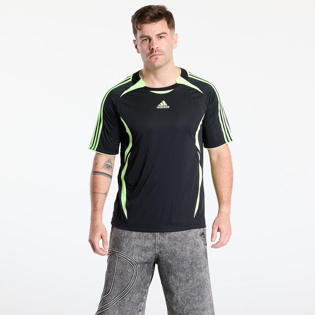 Teamgeist Relaxed Fit T-Shirt