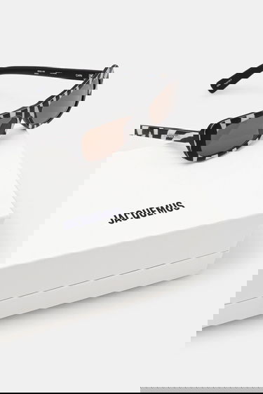 Слънчеви очила Jacquemus Jacquemus CAPRI Sunglasses Черно | JAC55C8SUN, 4
