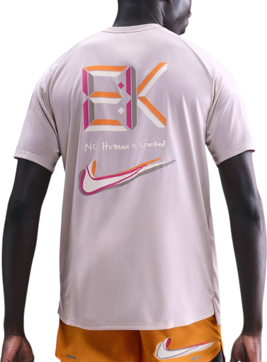 Тениска Nike T-Shirt Stride Eliud Kipchoge Бежово | hv2651-667, 1
