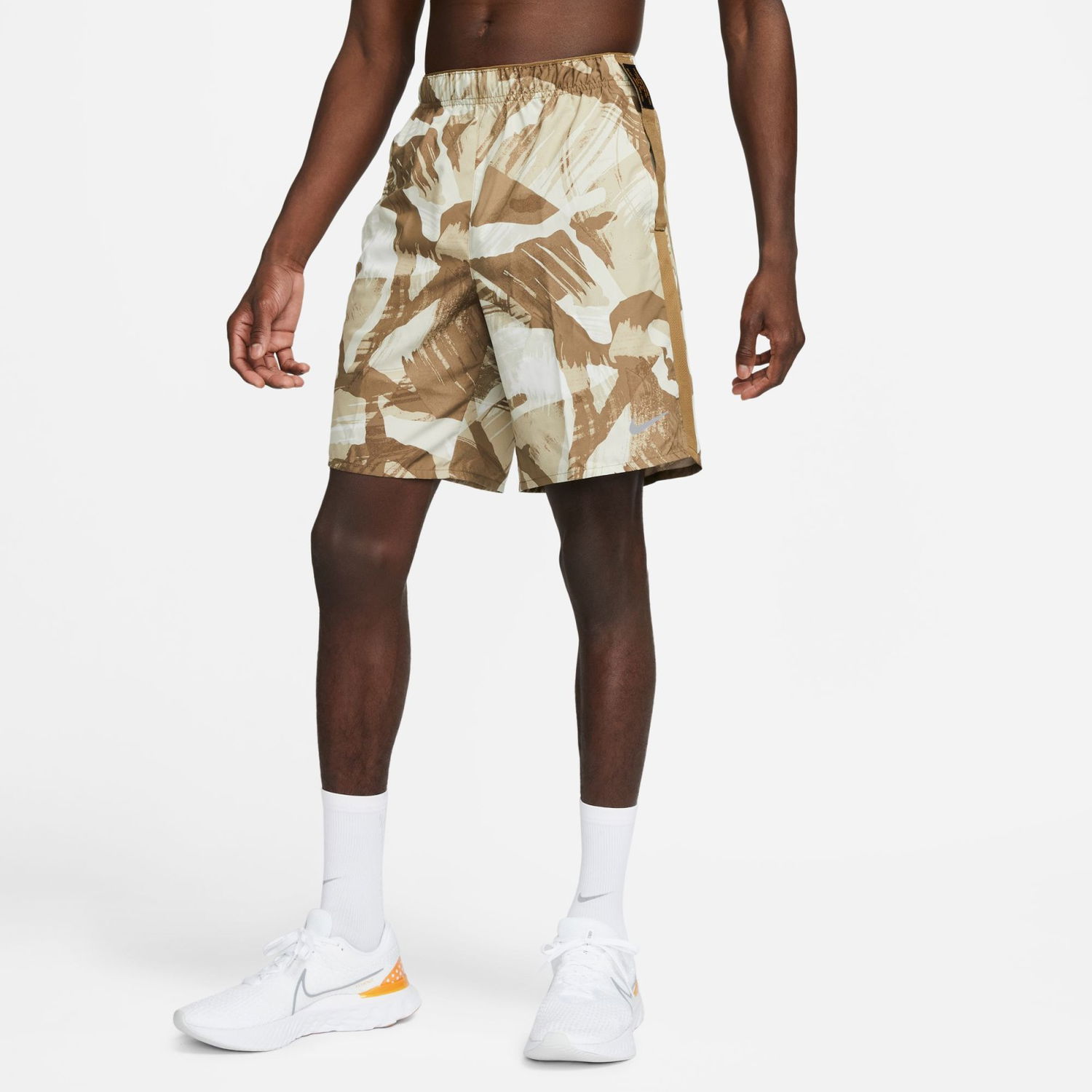 Къси панталони Nike Dri-FIT Challenger Бежово | DV9370-242, 0