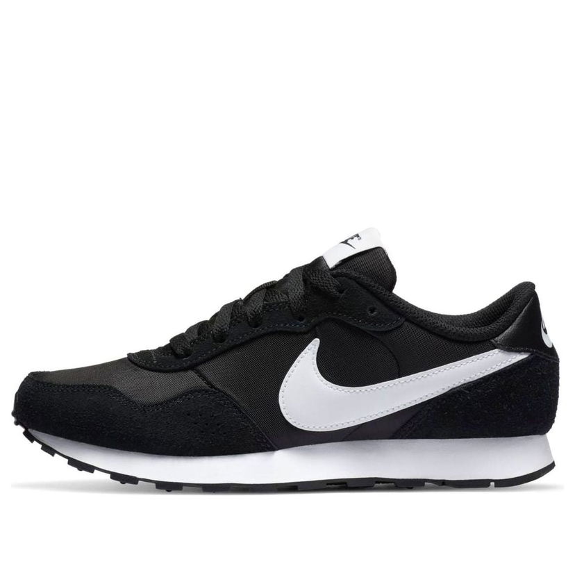 Кецове и обувки Nike MD Valiant Черно | CN8558-002