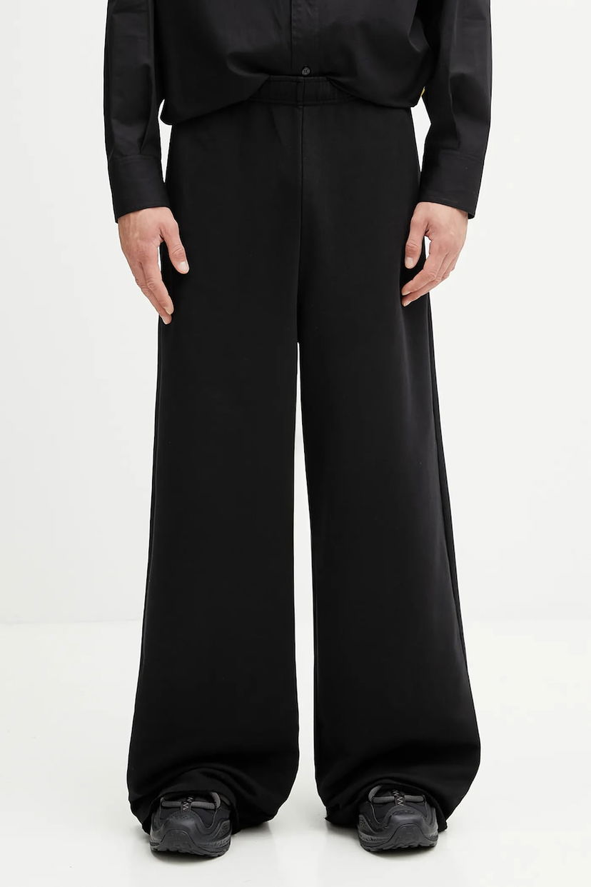 Панталони Maison Margiela MM6 Maison Margiela x MM6 Wardro Wide Leg Lounge Pants Черно | SH0KA0057.M25025.900