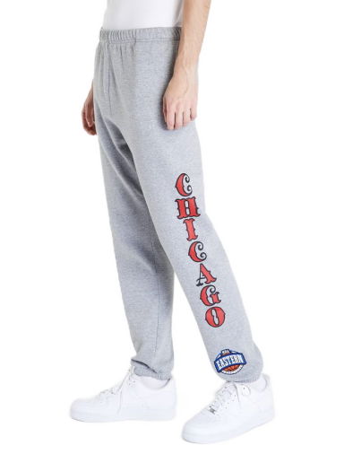 Спортни панталони Mitchell & Ness Team Origins Fleece Pant Сиво | PSWP4850-CBUYYPPPGYHT