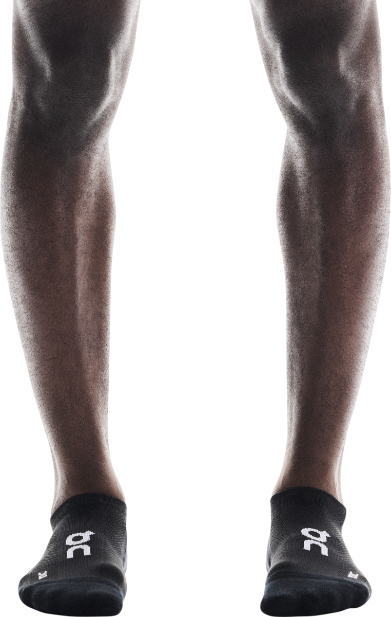 Чорапи On Running Core Run Low Socks Черно | 2uf10080553, 1