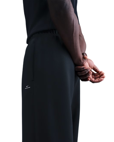 Спортни панталони Nike Therma-FIT Standard Issue Fleece Pant Черно | im6333-010, 1