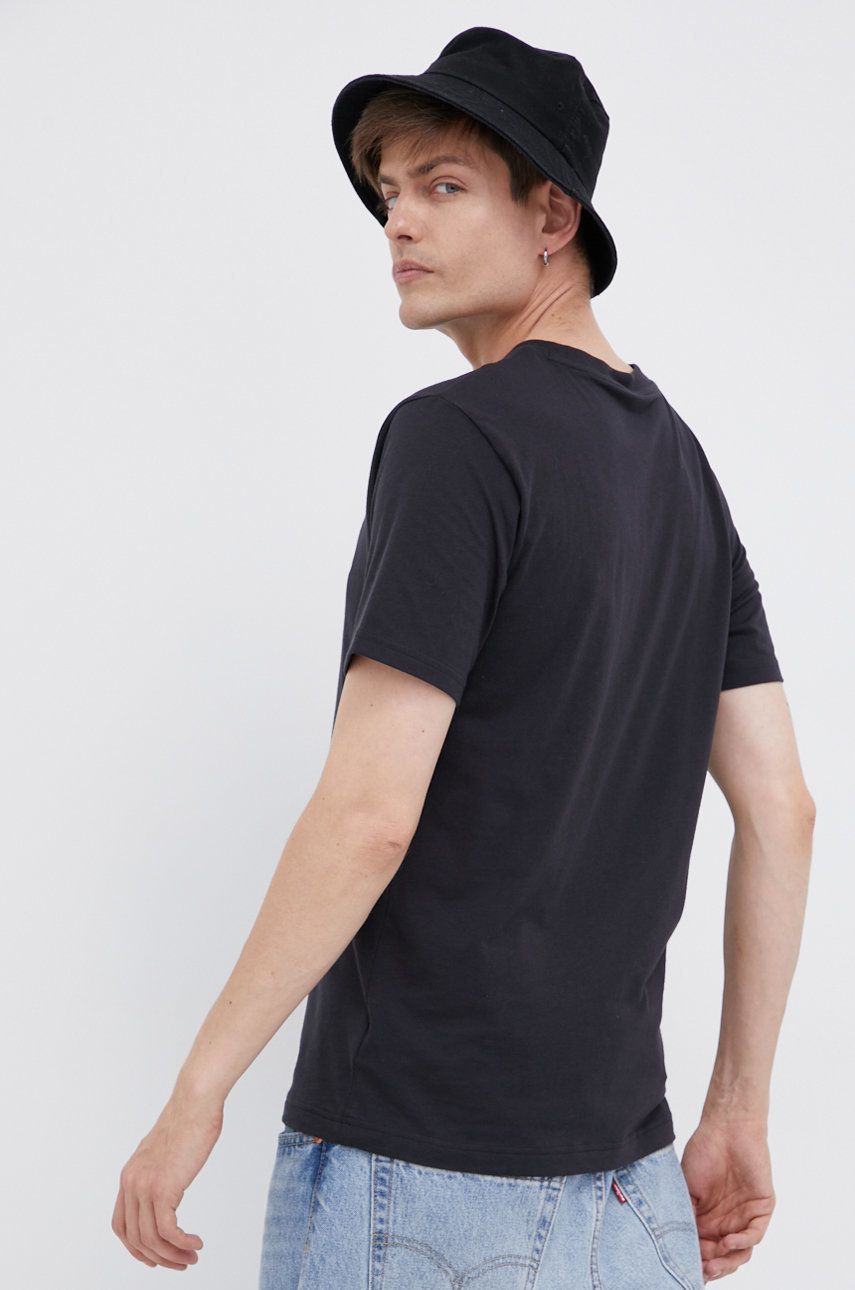 Тениска New Balance Classic Core Tee Черно | MT03905BK, 1