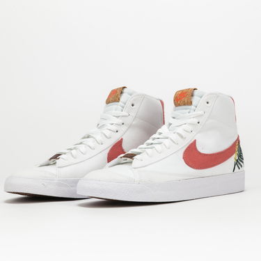 Кецове и обувки Nike Blazer Mid '77 SE W Бяло | DC9265-101, 1