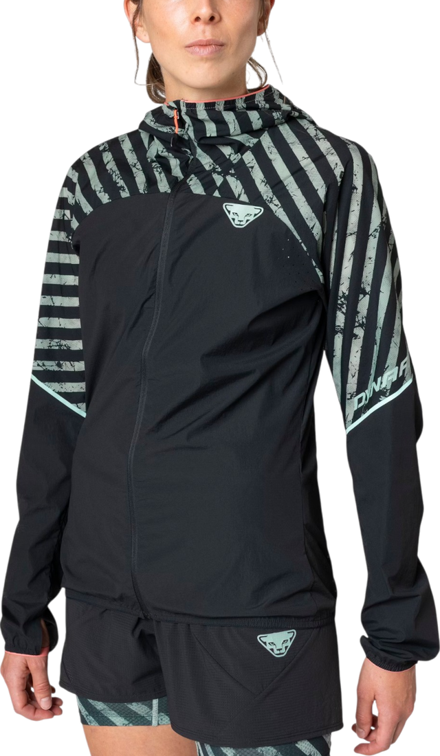Trail Wind Hooded Jacket