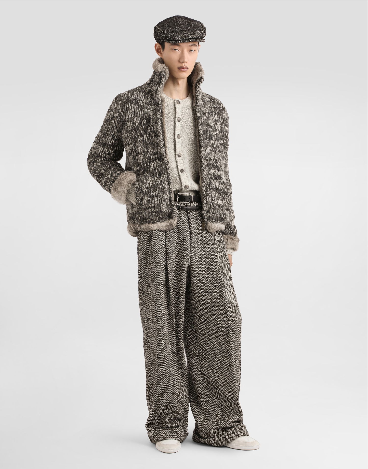 Панталони Dolce & Gabbana Dolce & Gabbana Wool Blend Dotted Cuffed Trousers Бежово | GP16OTFMZAJS8030, 1