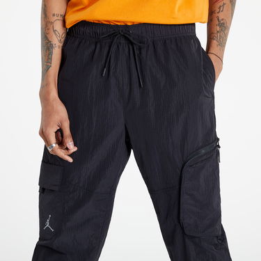 Панталони Jordan Engineered Track Pants Черно | DJ0236-010, 2