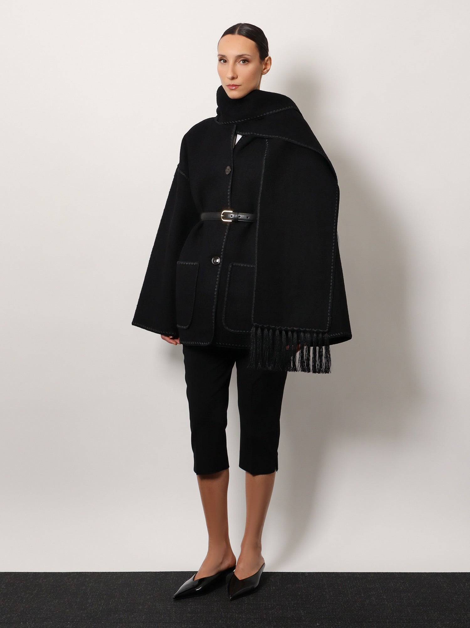 Палта TOTEME Fringed Oversized Wool-Cashmere Coat by Toteme Черно | 2241018201200, 1