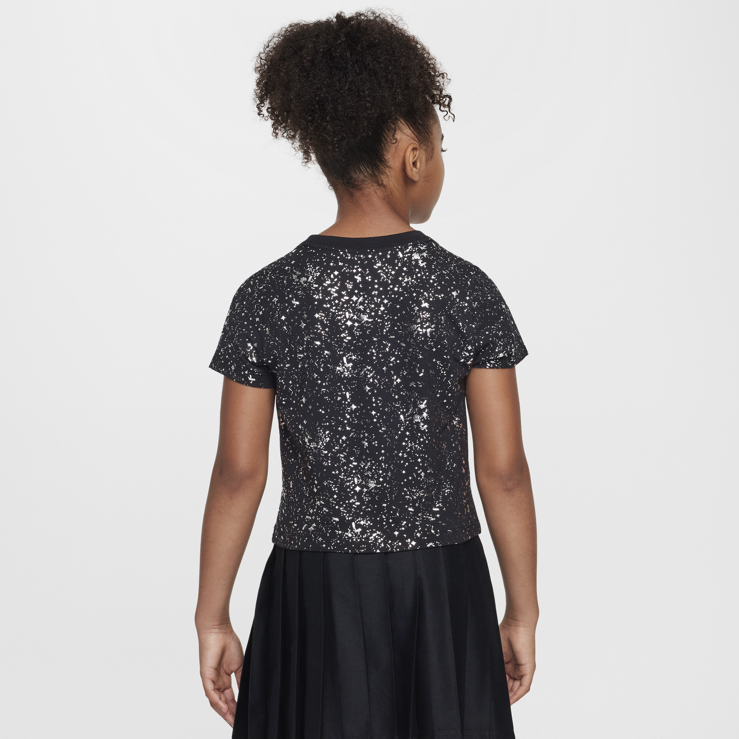 Съкратен топ Nike Nike Sportswear Cropped T-Shirt Черно | HM6541-010, 1