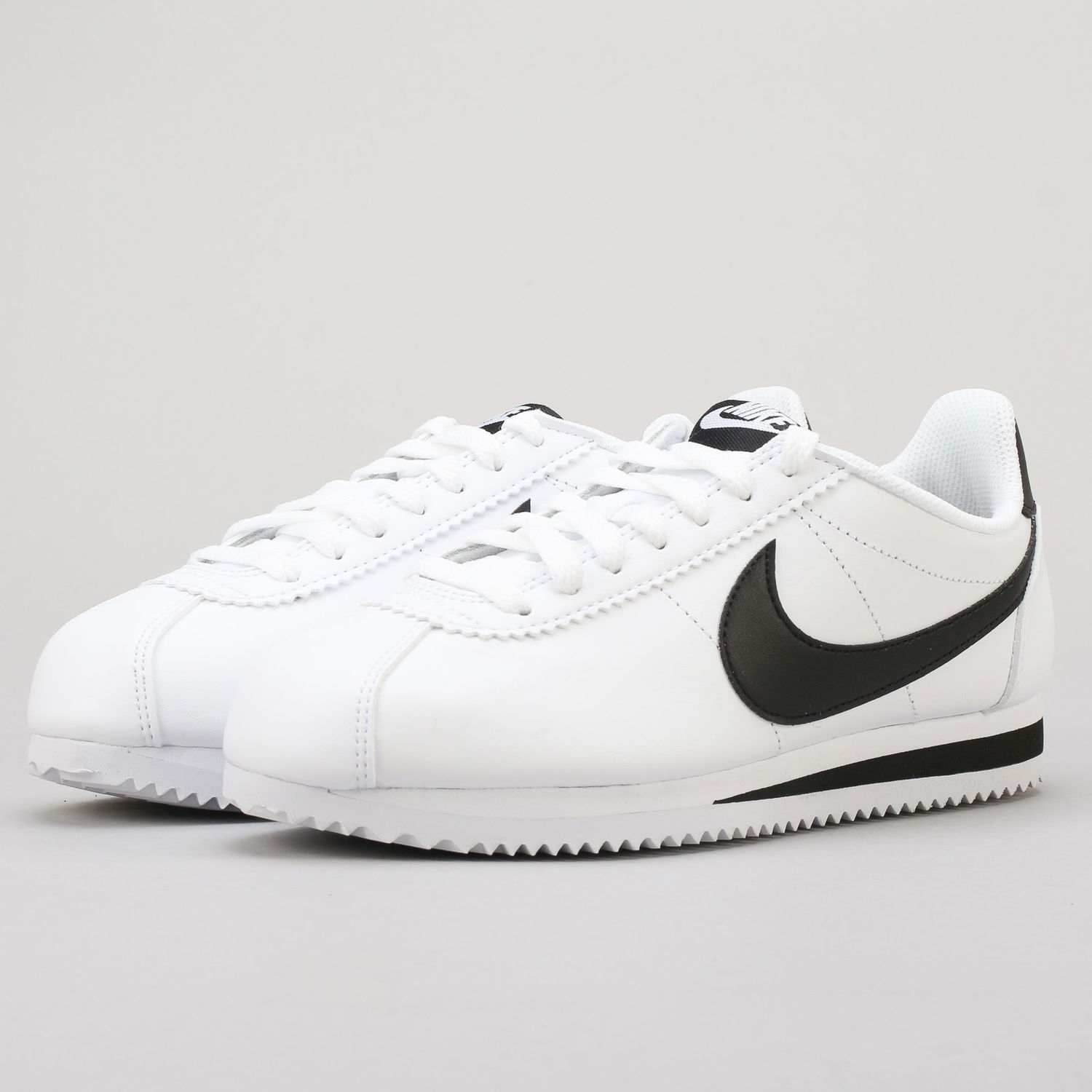 Кецове и обувки Nike WMNS Classic Cortez Leather Бяло | 807471-101, 0