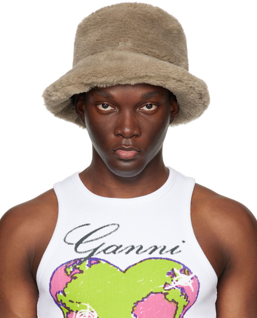 Шапка GANNI Fluffy Tech Bucket Hat "Taupe" Бежово | A5602