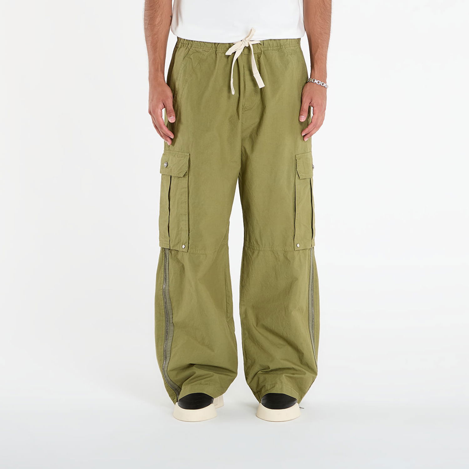 Карго панталони Palm Angels Palm Angels Curved Logo Cargo Pants Зелено | PMCF037F25FAB0015852, 0