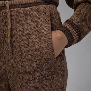 Спортни панталони Jordan Air Jordan Knitted Sweatpants Кафяво | FZ4201-223, 4