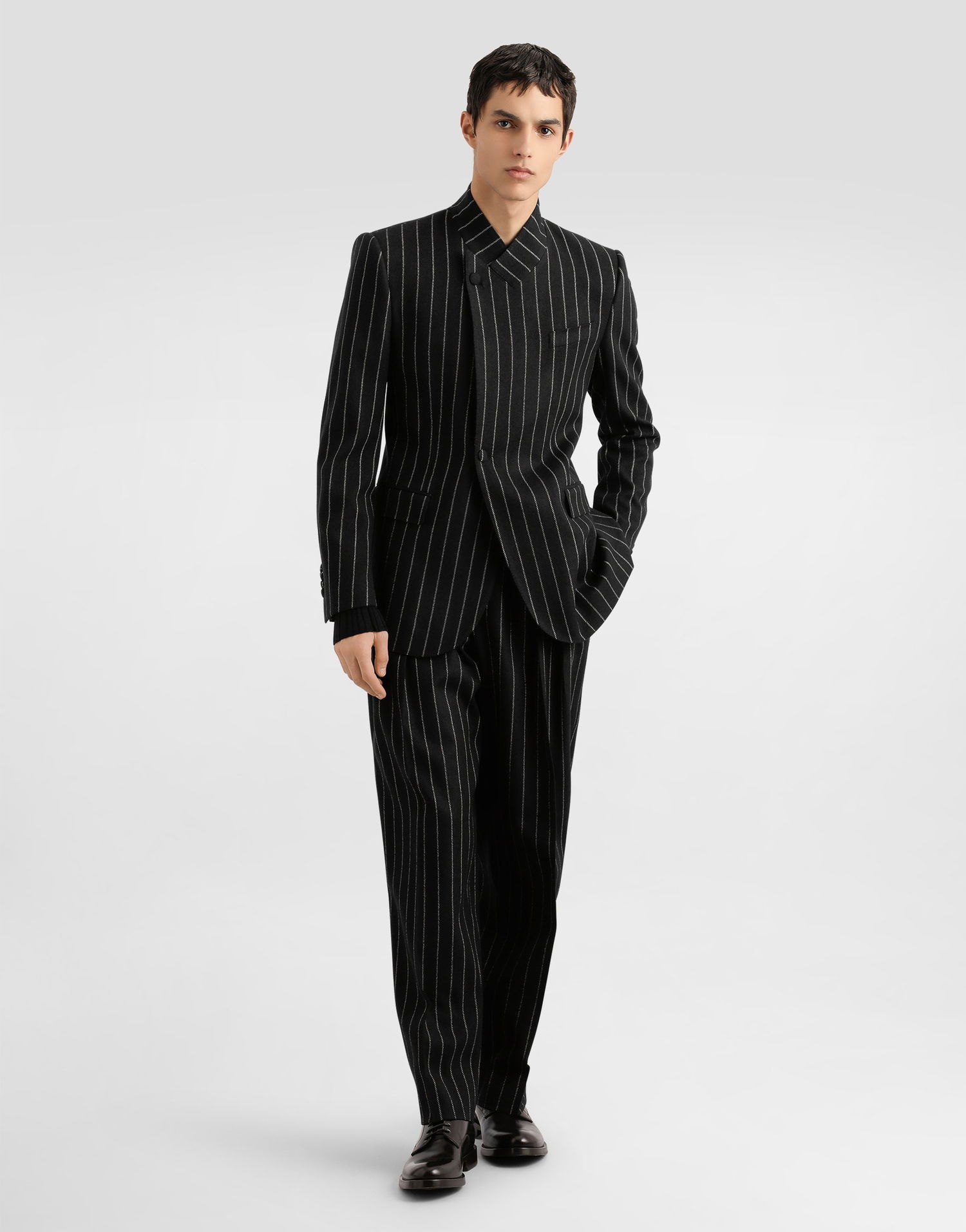 Панталони Dolce & Gabbana Dolce & Gabbana Pinstripe Cropped Trousers Черно | GP166TFRMD4S8051, 1