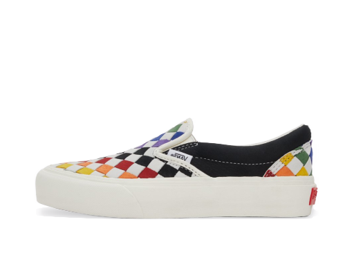 Кецове и обувки Vans Suede Pride Classic Slip-On VLT LX Многоцветен | VN0A3QXY5A8