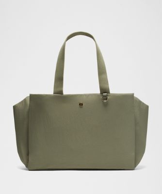 Голяма пазарска чанта lululemon lululemon 18L Triple-Compartment Tote Bag Зелено | prod20000687, 9