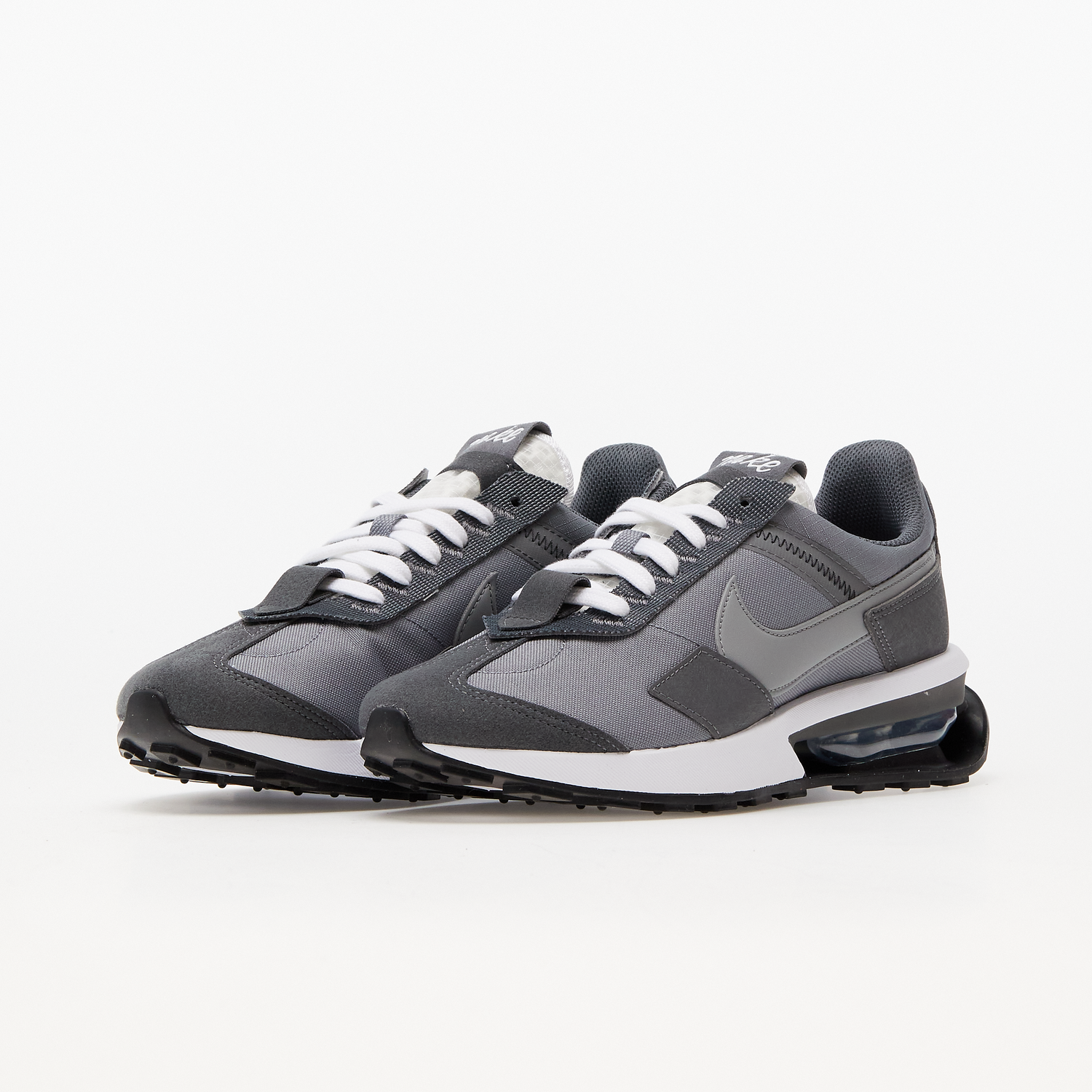 Кецове и обувки Nike Air Max Pre-Day Сиво | DC9402-002, 1