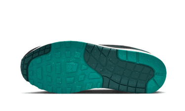 Кецове и обувки Nike LeBron x Liverpool x Air Max 1 Зелено | FB8914-100, 2