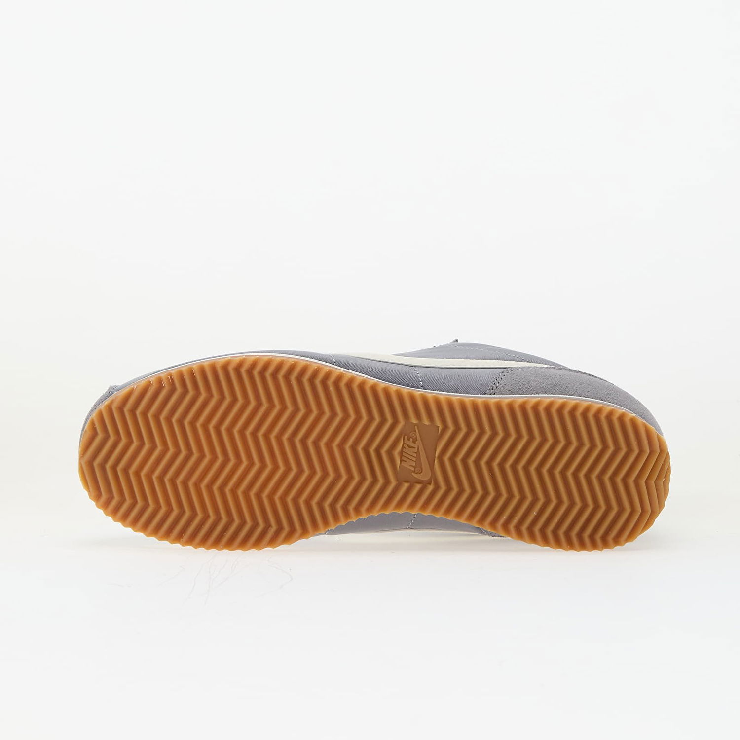 Кецове и обувки Nike Cortez Textile Сиво | DZ2795-005, 1