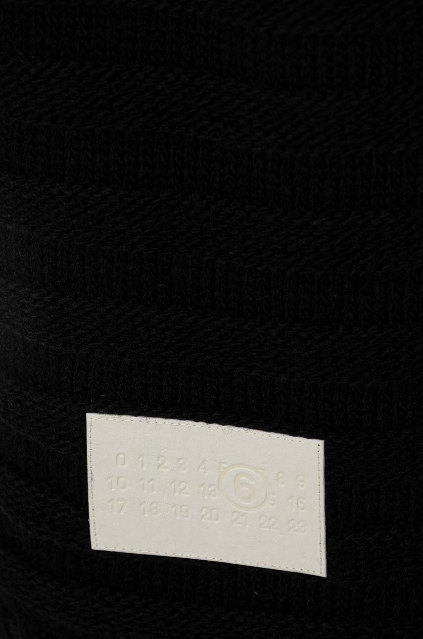 Шал Maison Margiela Wool Scarf With Applique Черно | S52TE0054.M13040, 1