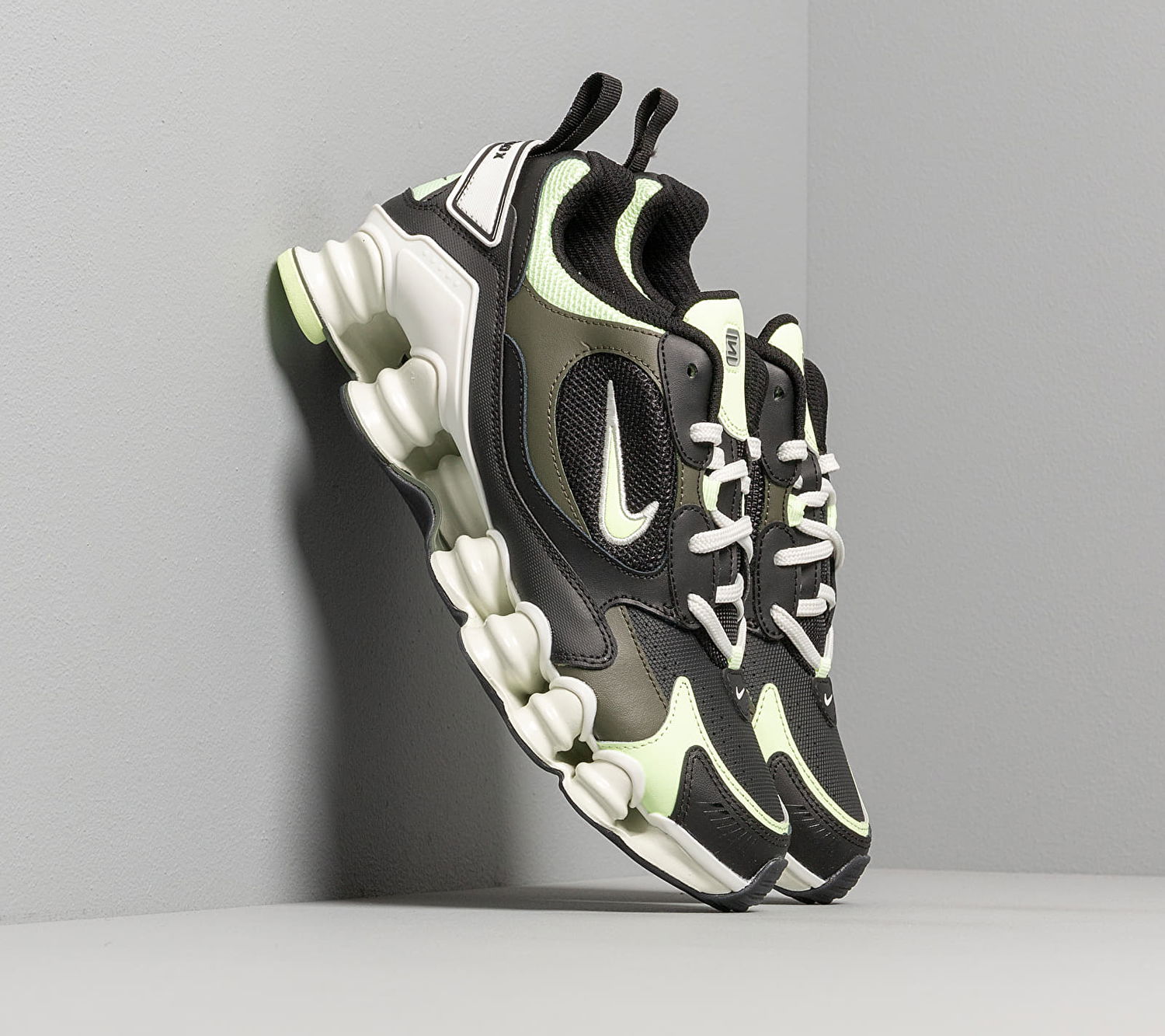 Кецове и обувки Nike W Shox TL Nova Черно | AT8046-001, 0