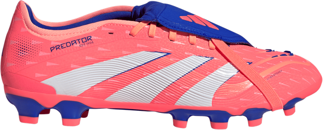 Predator Pro Fold-Over Tongue MG Football Boots