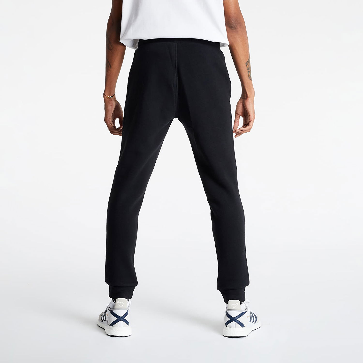 Спортни панталони adidas Performance Essentials Pants Черно | H34657, 1