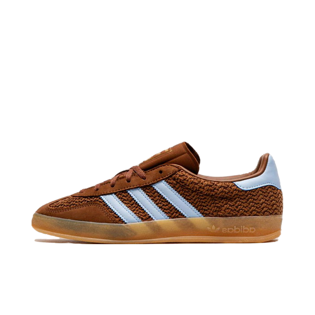 Gazelle Indoor