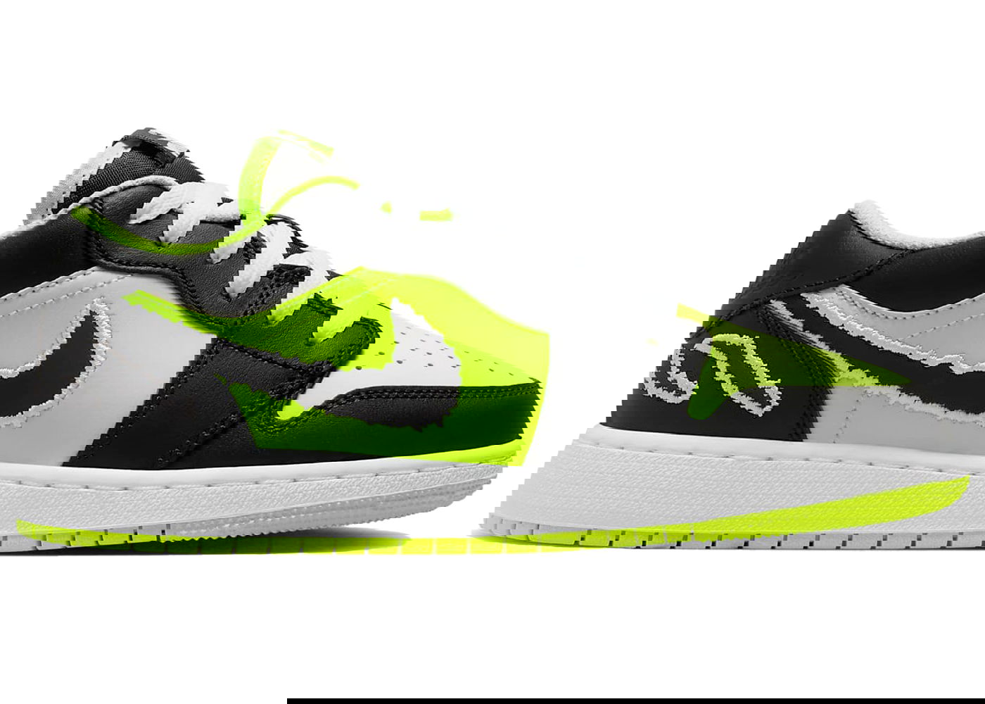 Кецове и обувки Jordan Air Jordan 1 Low SE Black Cat Volt Зелено | DX6666-701, 0
