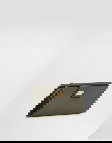 Чанта през рамо Dolce & Gabbana Plongé Calfskin Mini Phone Bag Зелено | BI3367A9S2580560, 2